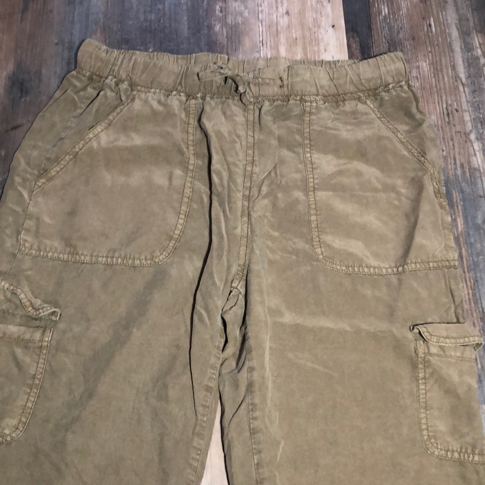 NWT Thread and Supply lightweight cargo pants